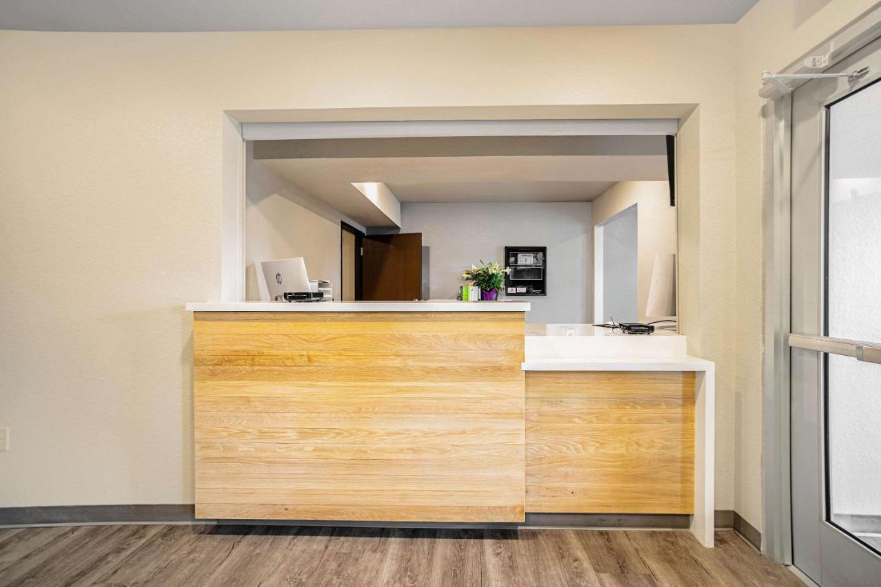 Woodspring Suites Naples Golden Gate Luaran gambar