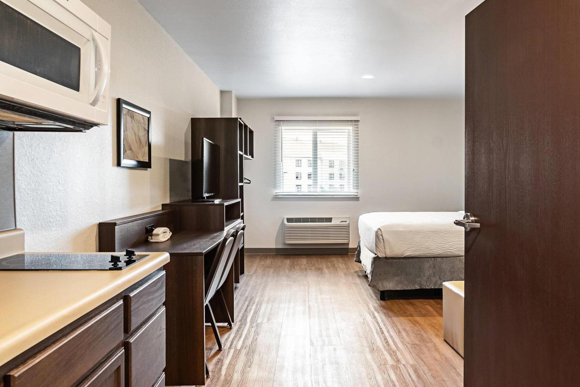 Woodspring Suites Naples Golden Gate Luaran gambar
