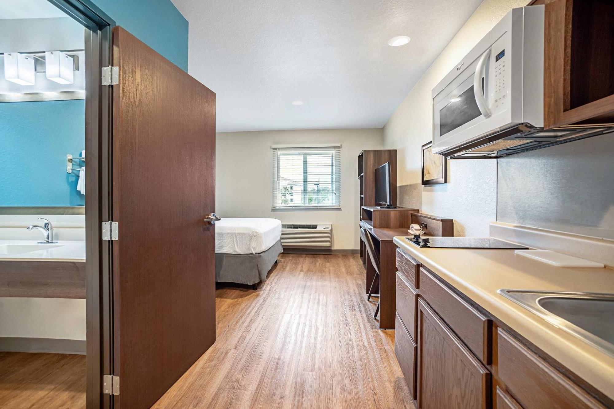 Woodspring Suites Naples Golden Gate Luaran gambar